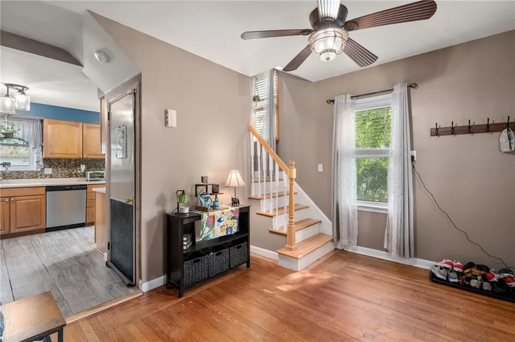 16 Allard Street Warwick RI 02889