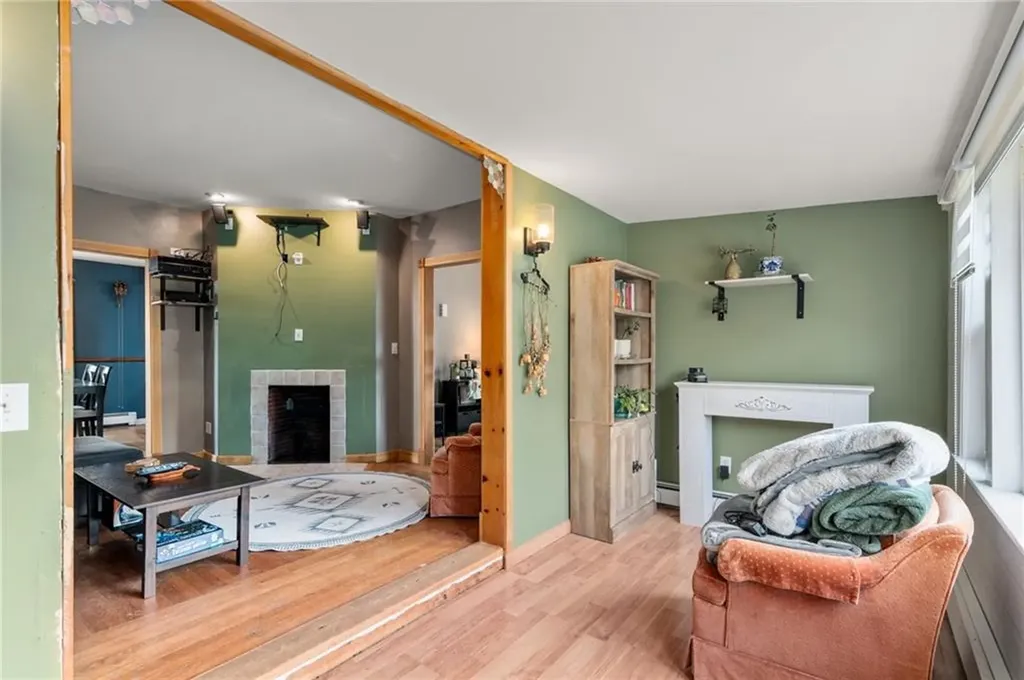 16 Allard Street Warwick RI 02889