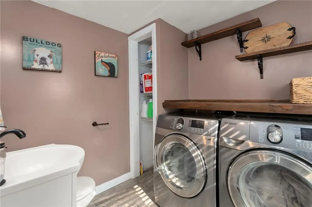 16 Allard Street Warwick RI 02889