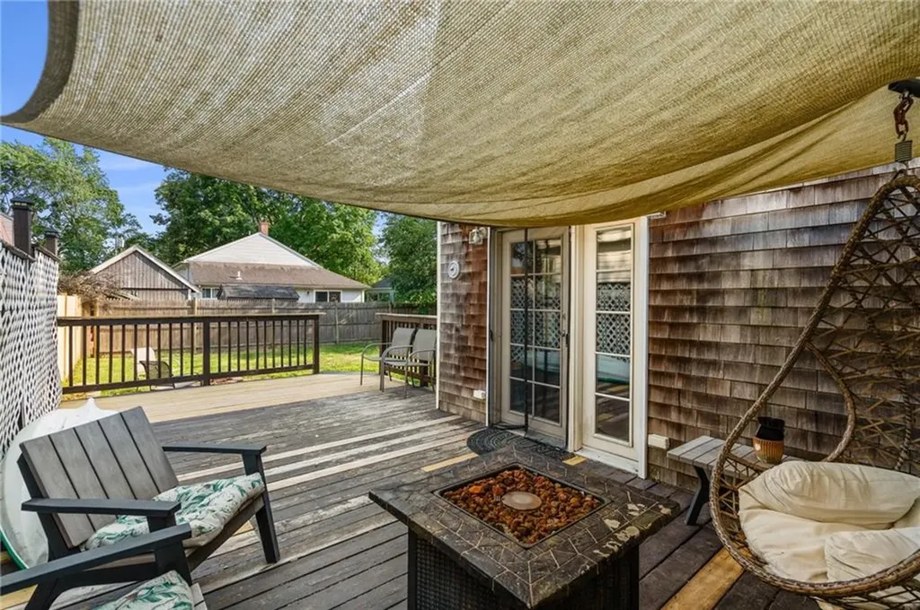 16 Allard Street Warwick RI 02889