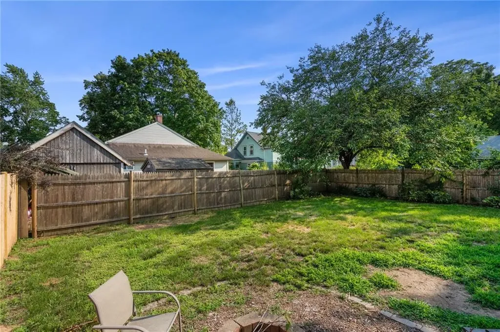 16 Allard Street Warwick RI 02889