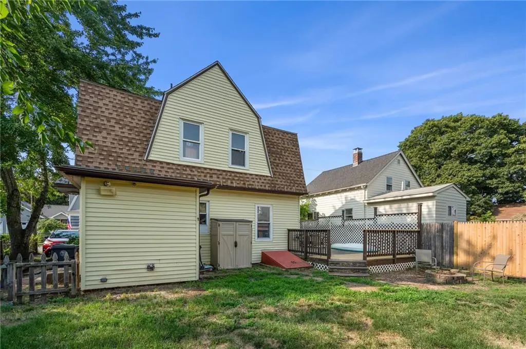 16 Allard Street Warwick RI 02889