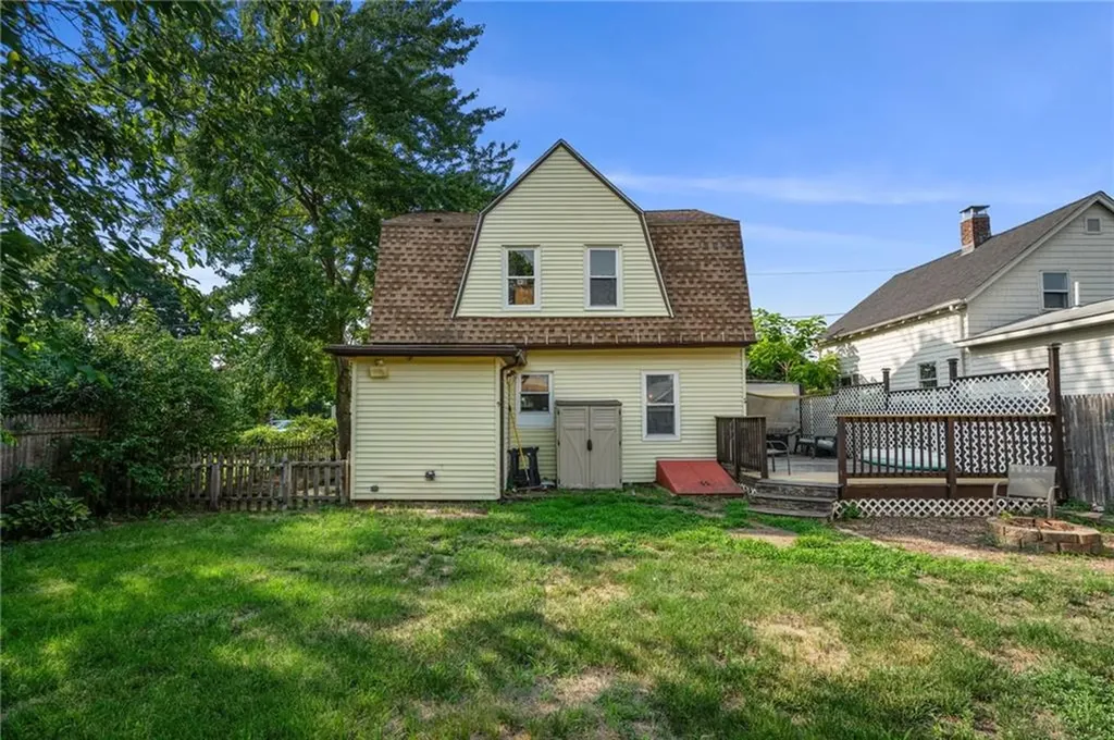 16 Allard Street Warwick RI 02889