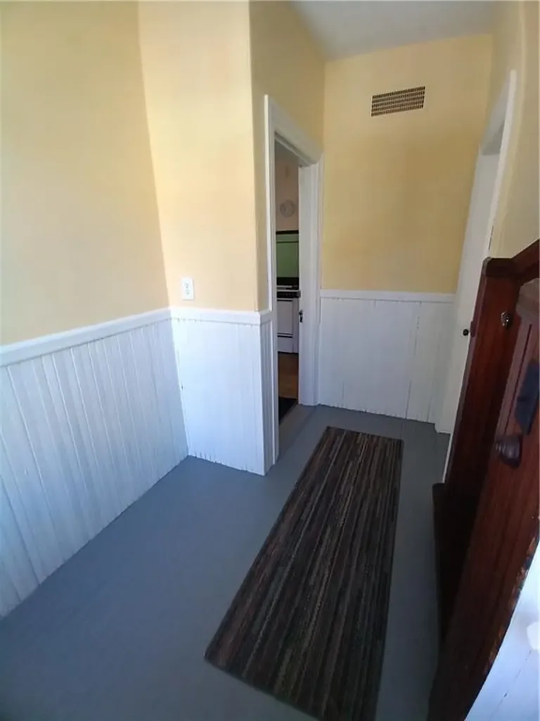 362 Lloyd Avenue Providence RI 02906