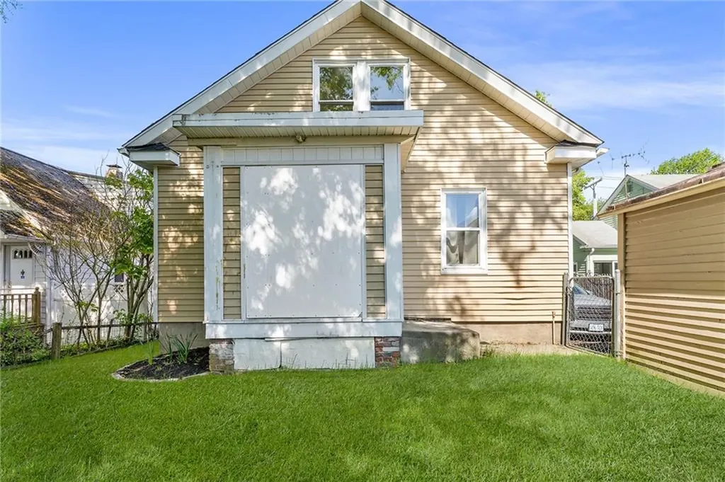 9 Lookout Avenue North Providence RI 02911