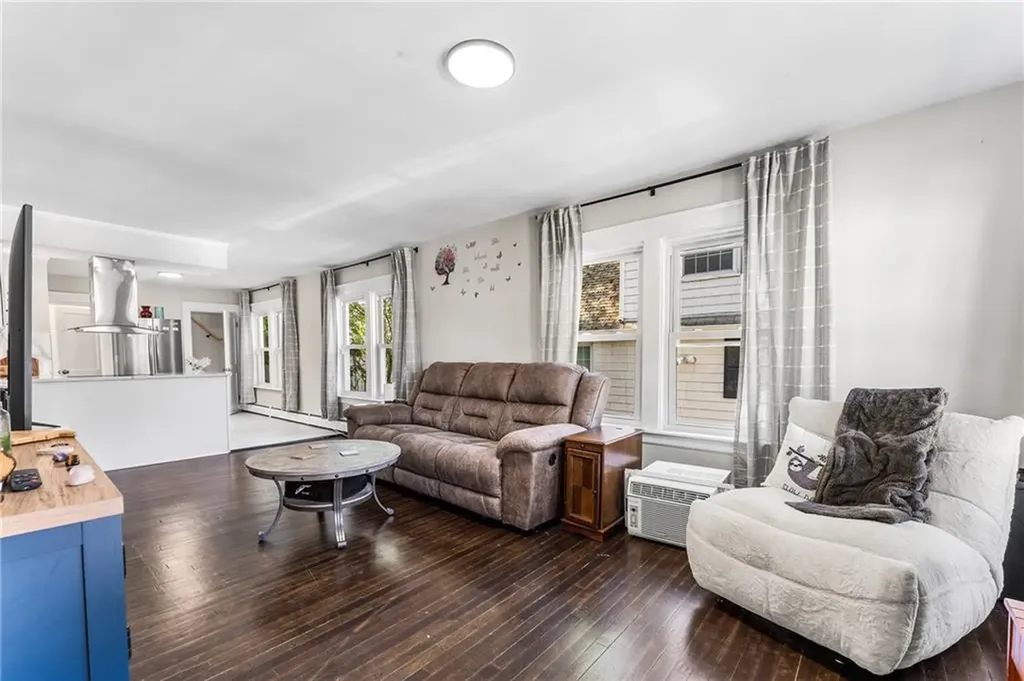 9 Lookout Avenue North Providence RI 02911