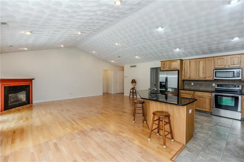167 Cranberry Ridge Road Glocester RI 02857