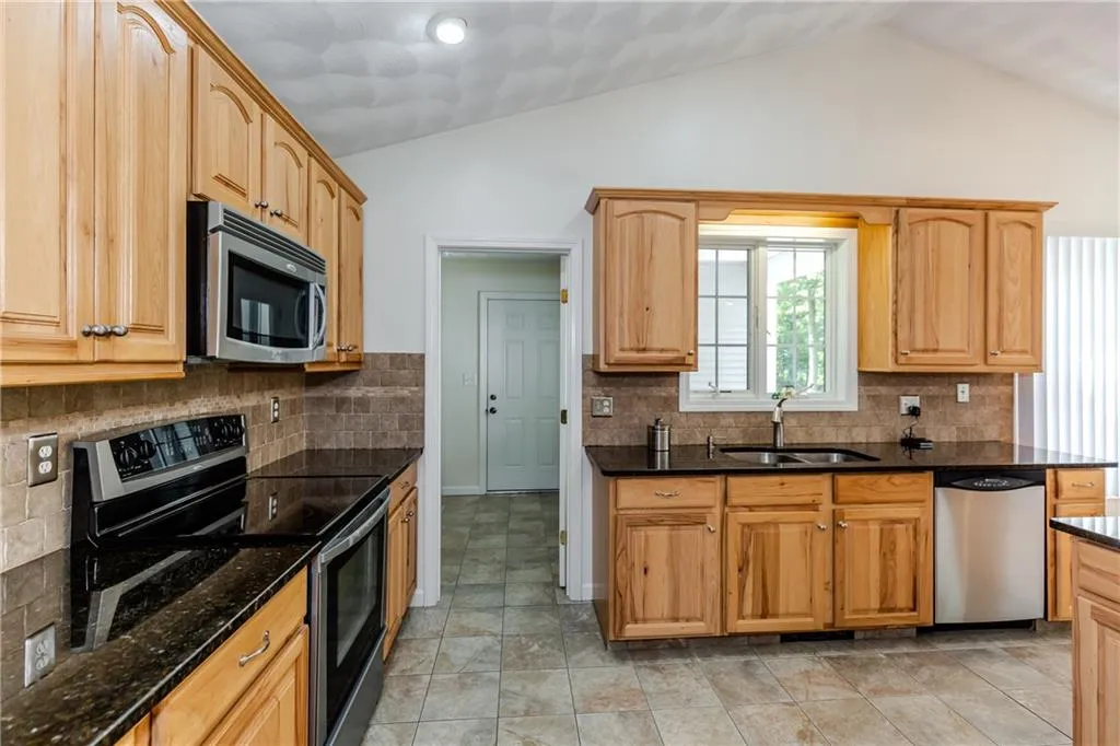 167 Cranberry Ridge Road Glocester RI 02857