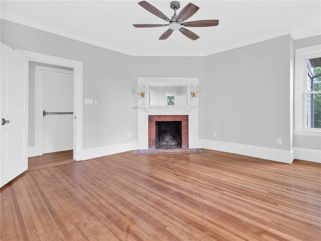 166 Waterman Street Providence RI 02906
