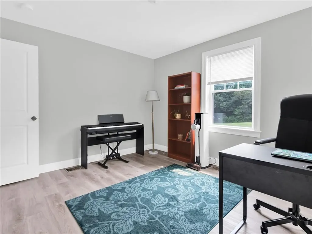124 Mount Pleasant Road North Smithfield RI 02896