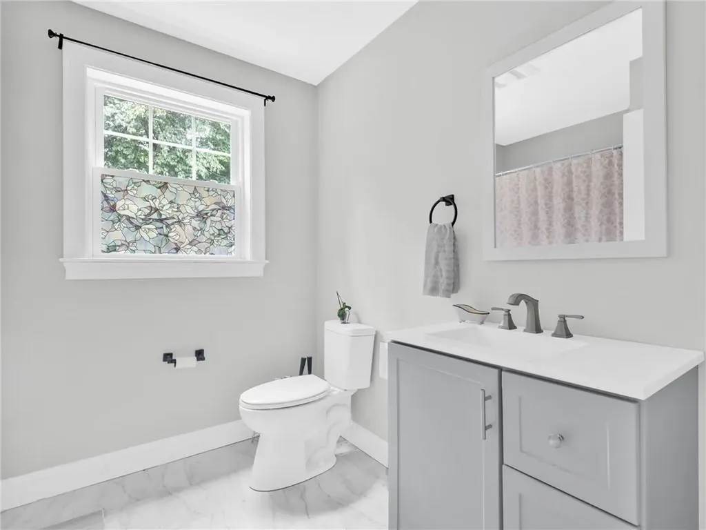 124 Mount Pleasant Road North Smithfield RI 02896
