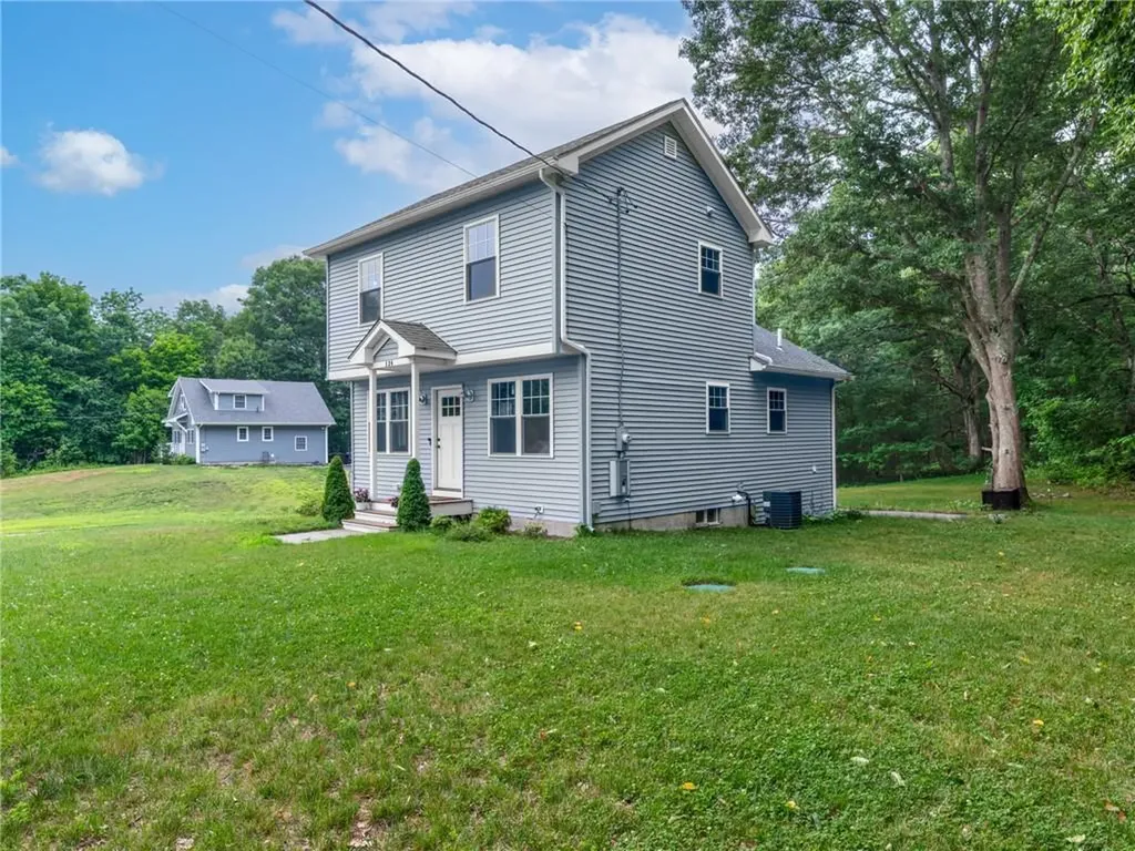 124 Mount Pleasant Road North Smithfield RI 02896