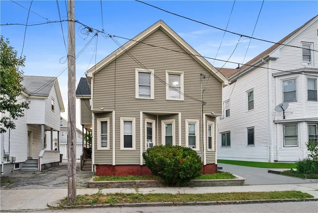 57 Algonquin Street Providence RI 02907