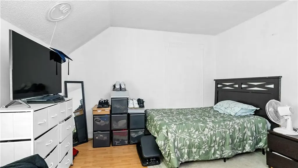 57 Algonquin Street Providence RI 02907