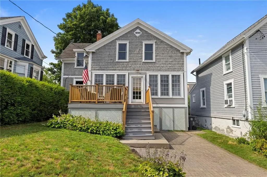 11 Spring Garden Street Warwick RI 02888