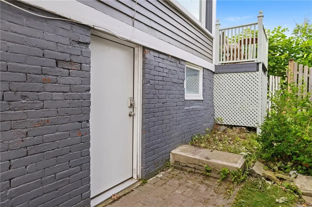 11 Spring Garden Street Warwick RI 02888