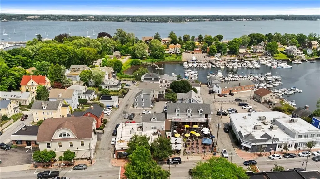 11 Spring Garden Street Warwick RI 02888