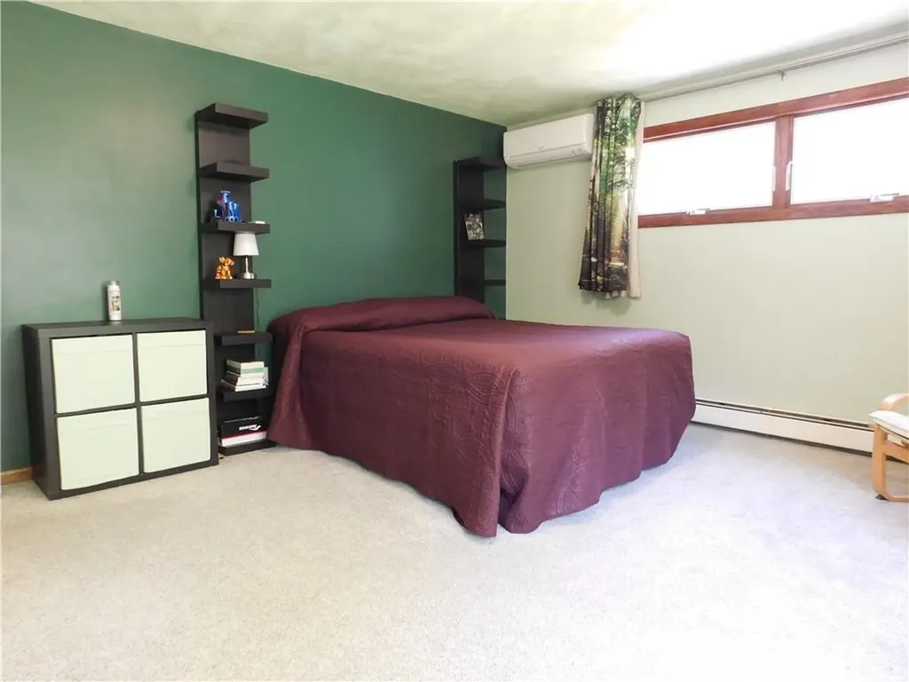 4 Glendale Circle North Kingstown RI 02852