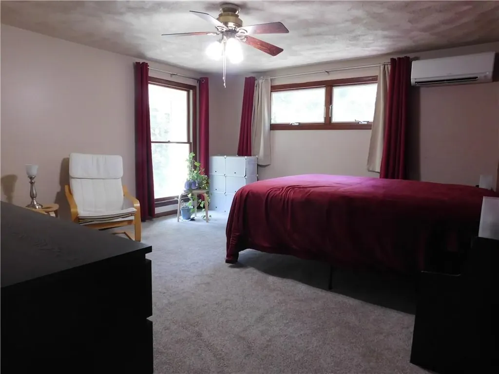 4 Glendale Circle North Kingstown RI 02852