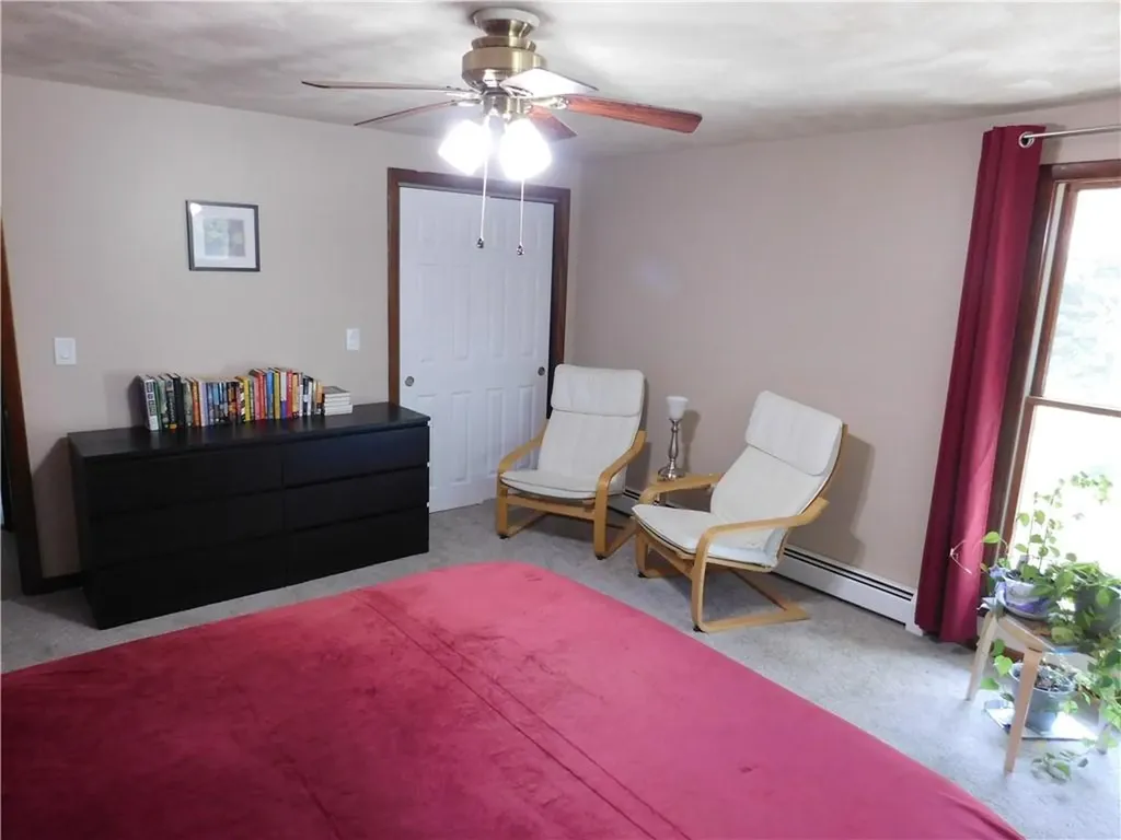 4 Glendale Circle North Kingstown RI 02852