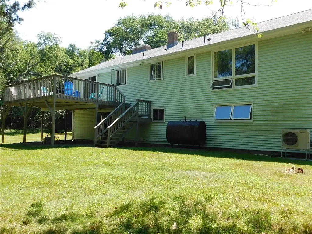 4 Glendale Circle North Kingstown RI 02852