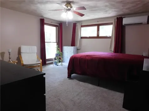 4 Glendale Circle North Kingstown RI 02852