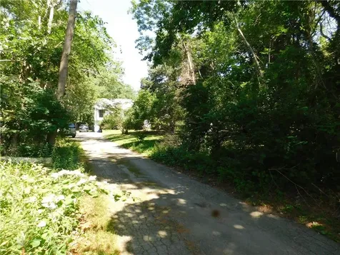 4 Glendale Circle North Kingstown RI 02852