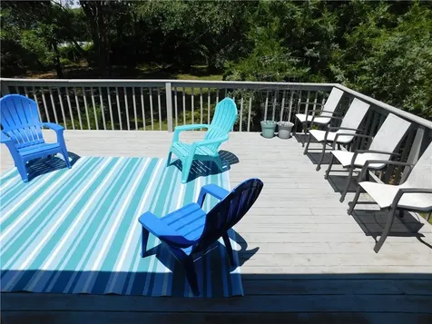4 Glendale Circle North Kingstown RI 02852