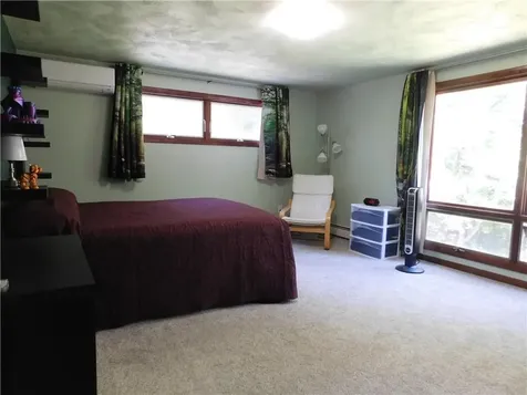 4 Glendale Circle North Kingstown RI 02852