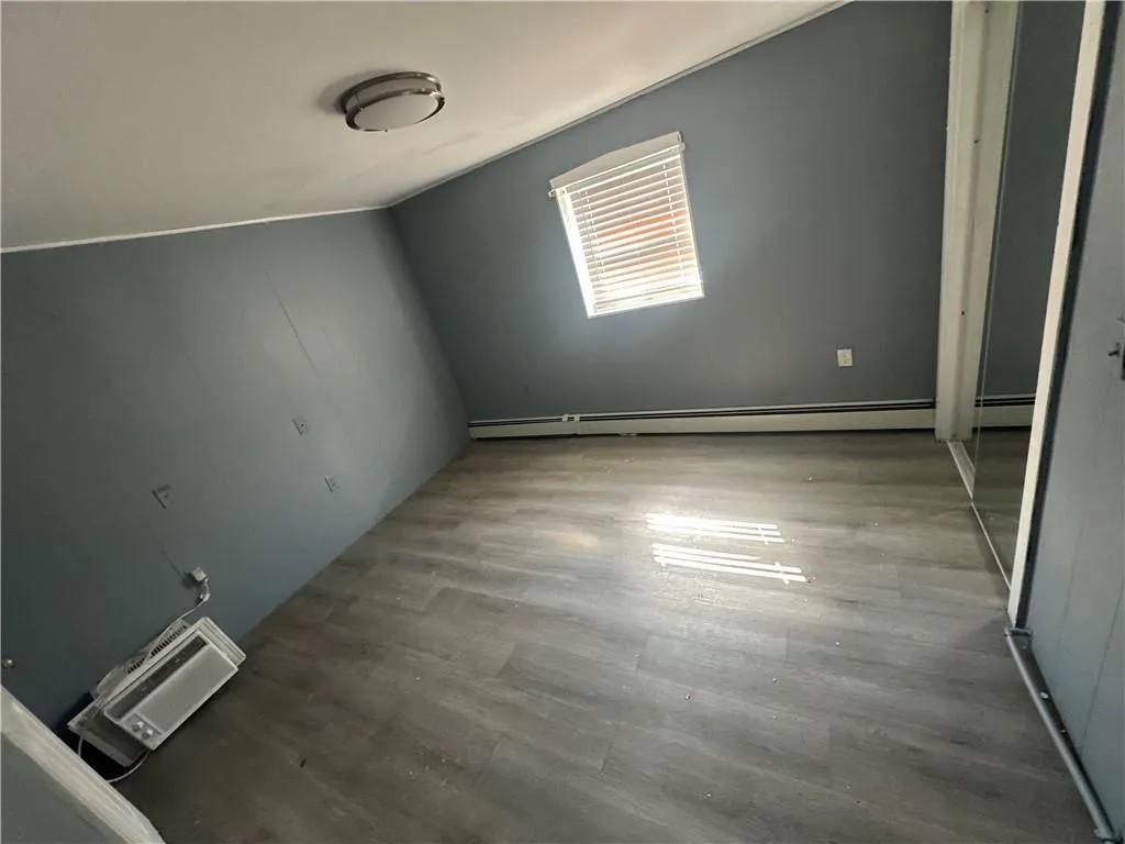 107 Earl Street West Warwick RI 02893