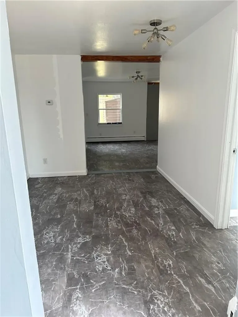 107 Earl Street West Warwick RI 02893