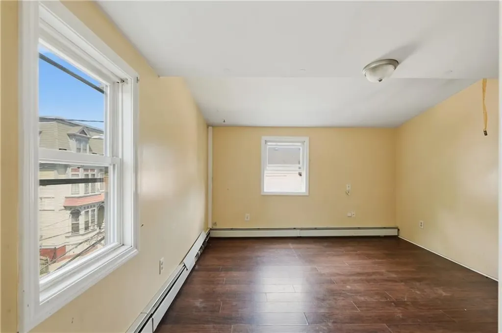 24 Wilson Street Providence RI 02907
