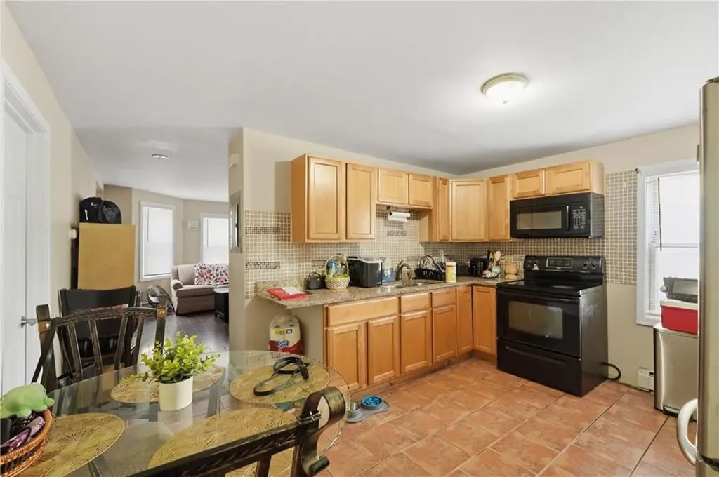 24 Wilson Street Providence RI 02907