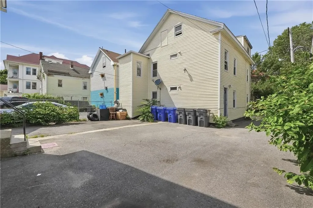 24 Wilson Street Providence RI 02907