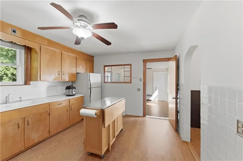 917 Woonsocket Hill Road North Smithfield RI 02896