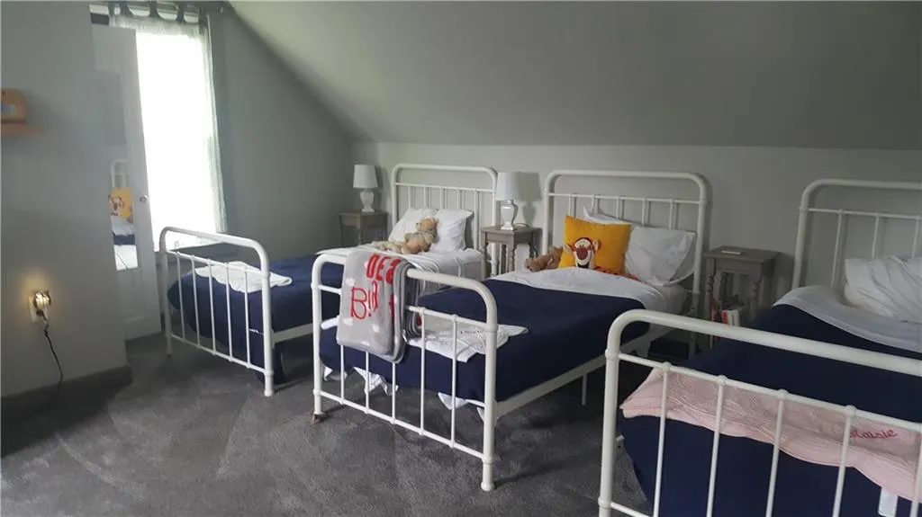 92 Fales Avenue Barrington RI 02806