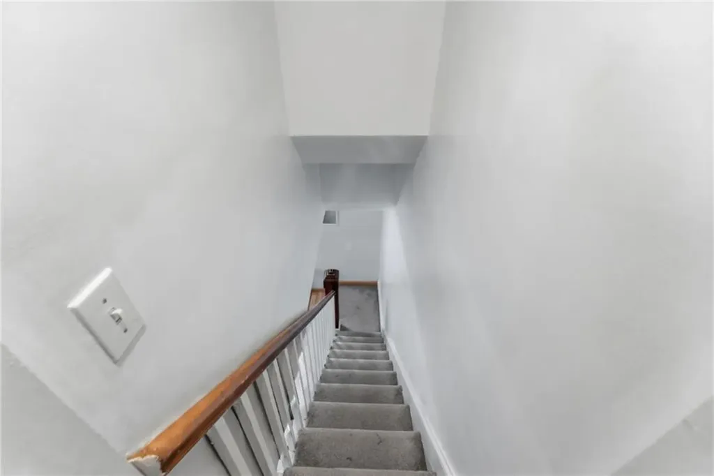34 Platt Street Bristol RI 02809