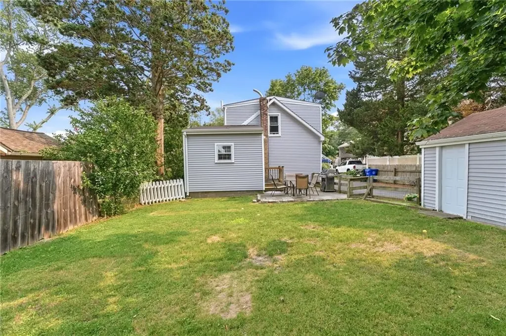 34 Platt Street Bristol RI 02809