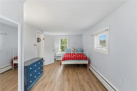 34 Platt Street Bristol RI 02809