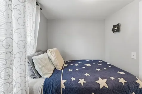 34 Platt Street Bristol RI 02809