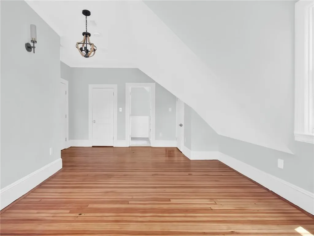 166 Waterman Street Providence RI 02906