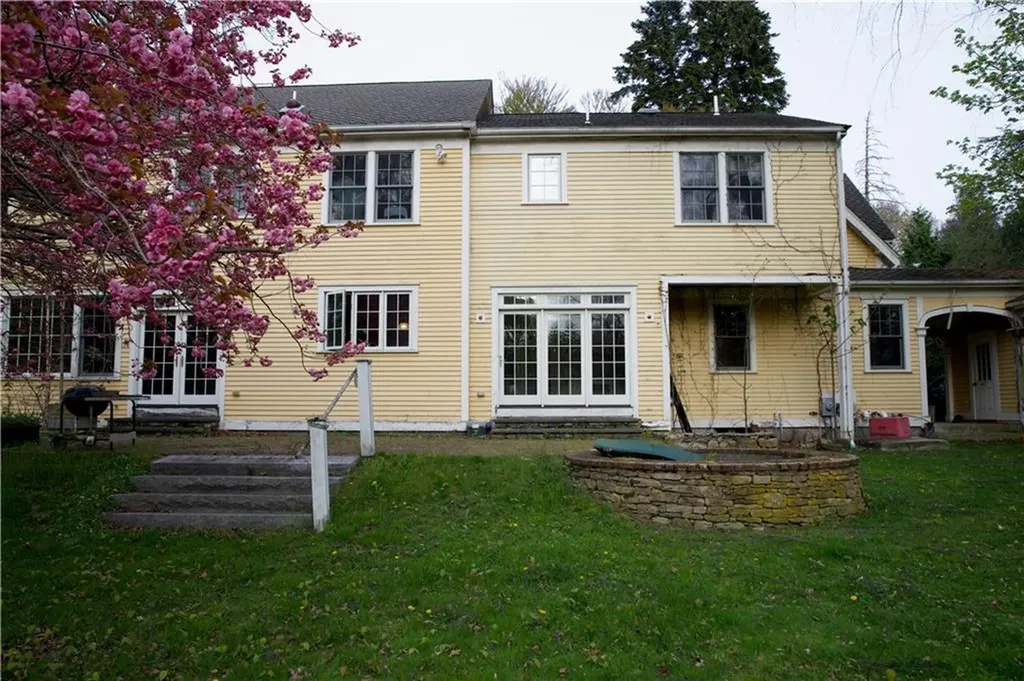 197 Rumstick Road Barrington RI 02806