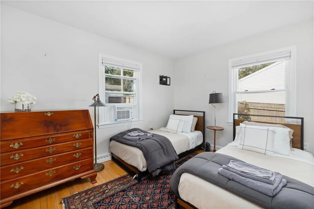 6 Cliff Terrace Newport RI 02840