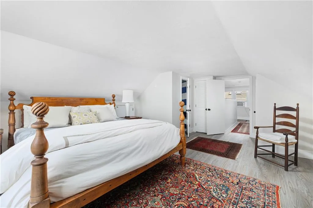 6 Cliff Terrace Newport RI 02840