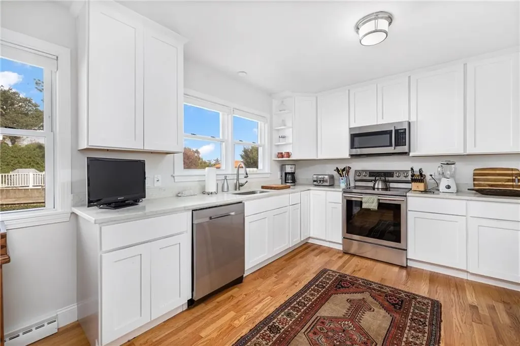 6 Cliff Terrace Newport RI 02840