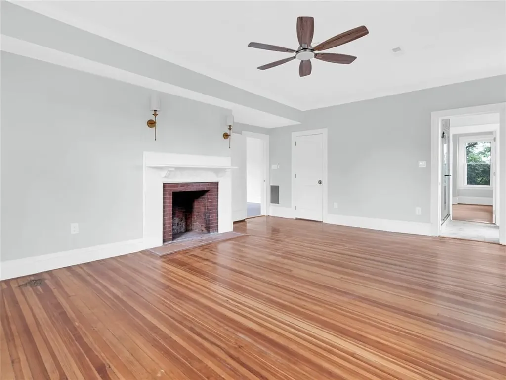 166 Waterman Street Providence RI 02906