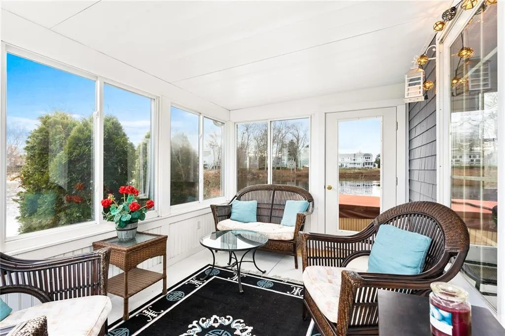 163 Beachwood Drive Warwick RI 02818