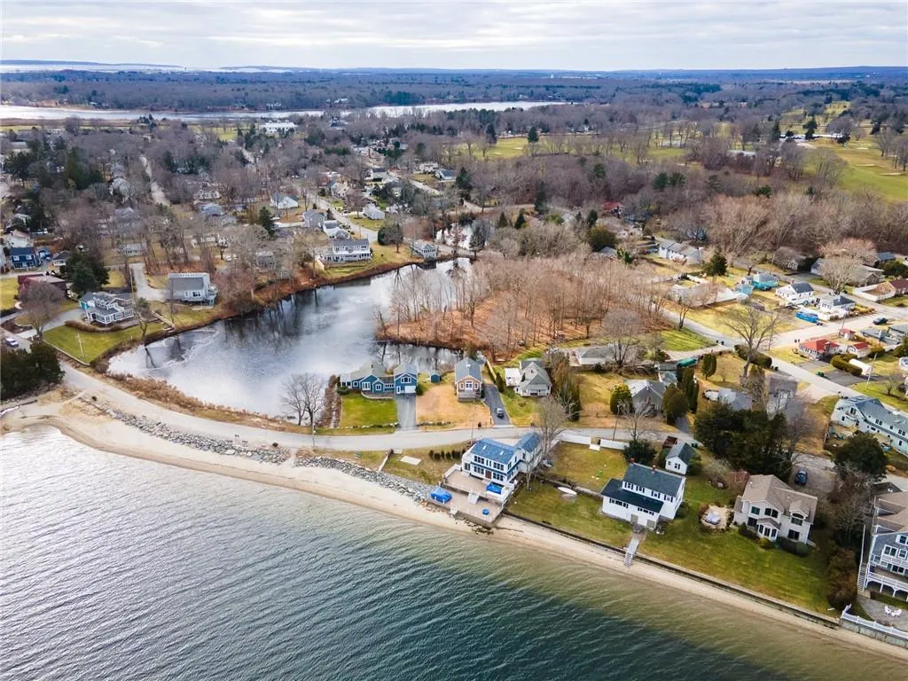 163 Beachwood Drive Warwick RI 02818