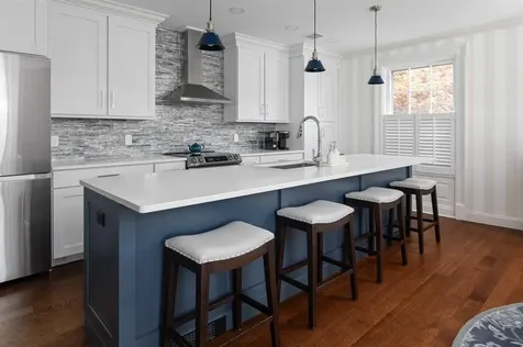 217 Hope Street Bristol RI 02809