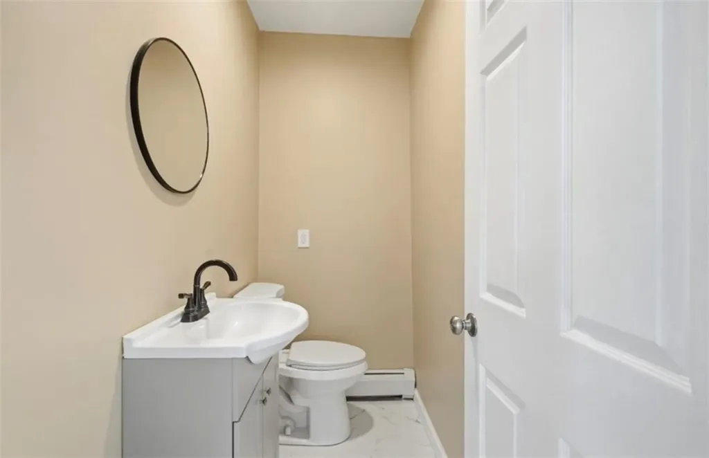 252 Califonia Avenue Providence RI 02905